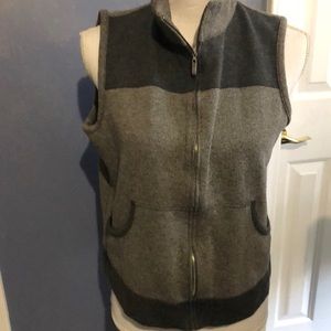 EUC Vintage Crazy Horse zip up vest with two pockets